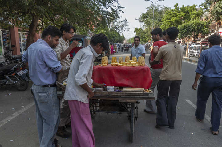 40 - India - Jaipur - vendedor de fruta